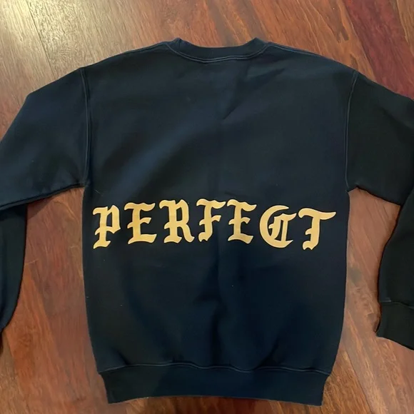 Yeezy Saint Pablo Tour sweatshirt size Sm - Picture 3 of 3